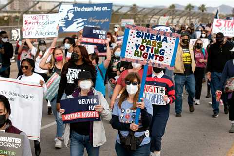 Senate Democrats Press Ahead With Debate on Voting Rights Bill