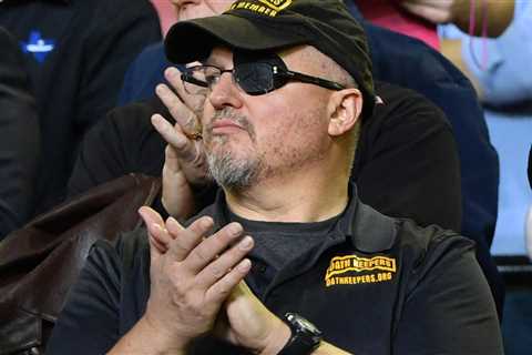 Stewart Rhodes, Oath Keepers Leader, Is Denied Bail on Sedition Charge