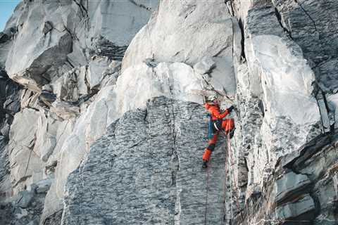 The Loneliest Mountaineer on Everest