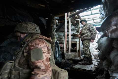 10 Days Inside Putin’s Invisible War With Ukraine