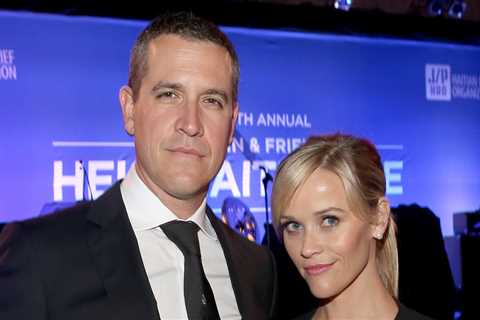 Reese Witherspoon celebrates 11th wedding anniversary with husband Jim Toth