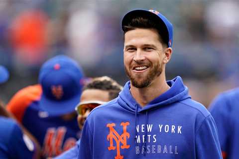 In a Blow to Mets, Jacob deGrom Hits the Injured List