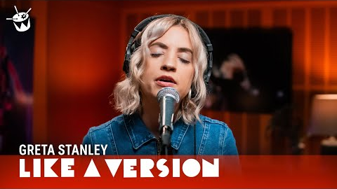 Greta Stanley covers Foo Fighters 'Everlong' for Like A Version
