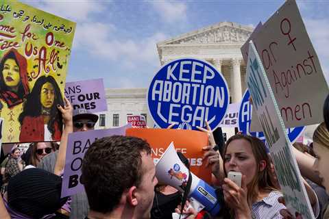 The Leaked Draft Opinion on Roe Draws on Familiar Arguments