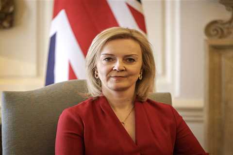 Britain has ‘no choice’ but to rip up Northern Ireland protocol, Foreign Secretary Liz Truss insists