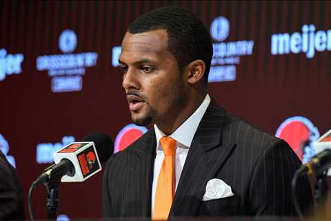 Former NFL QB Who Worked With Deshaun Watson Makes Bold Claim About His Future With Cleveland Browns