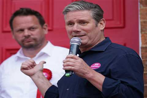 Labour civil war erupts over strikes as top MPs defy Sir Keir Starmer to join picket lines