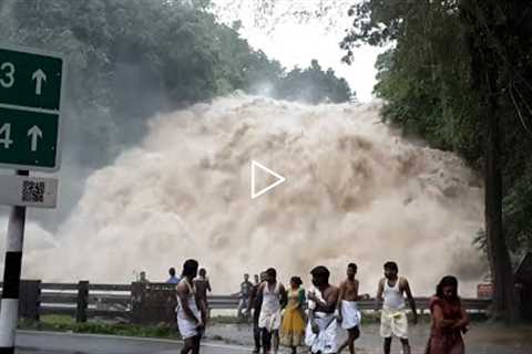 100 SCARY Tsunami And Wave Moments Caught On Camera