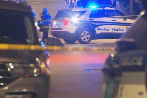 Teenager shot and killed in Dorchester