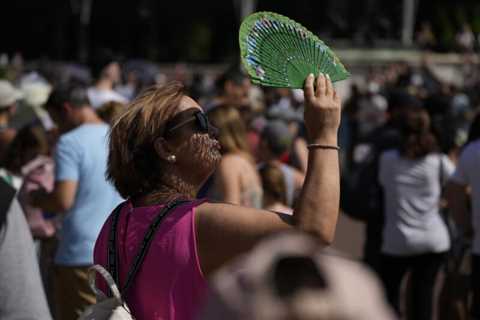 Study: Climate change has made UK heatwave more likely