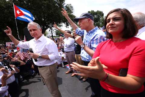 A key ingredient to flip the House: A wave of Latino GOP candidates