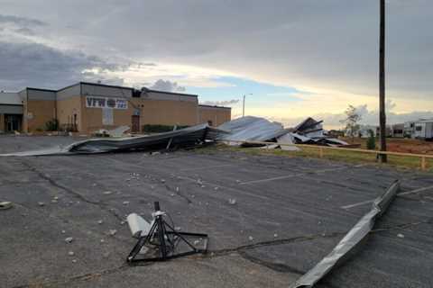 Severe weather damage El Reno VFW post