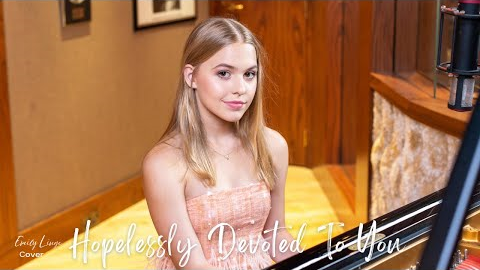 Hopelessly Devoted To You - Olivia Newton-John - Cover by Emily Linge