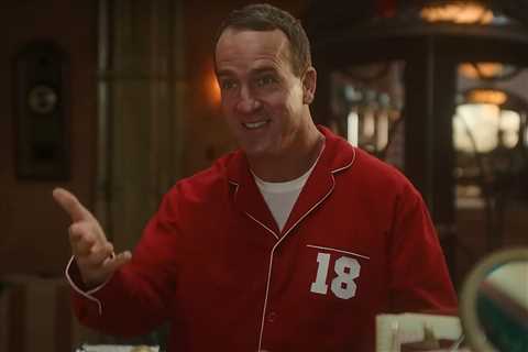 Peyton Manning appears in the trailer for the Disney series Santa Claus.