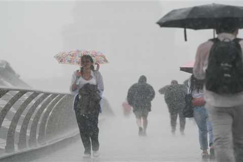 UK weather – Brits soaked by torrential rain TODAY – and it’s only going to get worse as ‘danger to ..