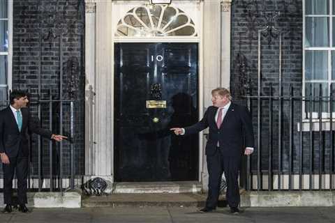 Rishi Sunak walked into Boris Johnson’s campaign HQ without single photographer catching him