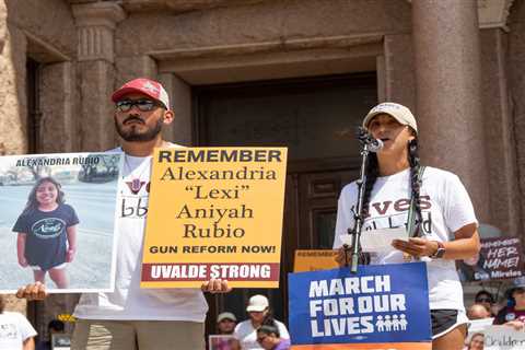 The Uvalde Parents Won’t Back Down