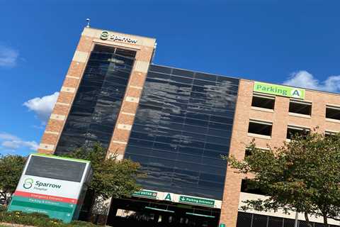 University of Michigan Health to purchase Sparrow Health System ⋆