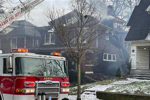 House in Akron partially collapses after catching fire