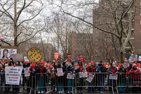 7,000 nurses at two of NYC’s largest hospitals go on strike