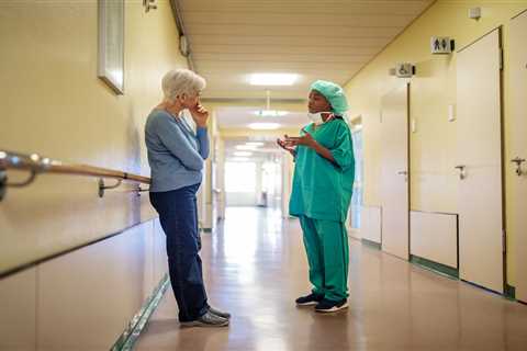 California requiere que hospitales recurran a familiares cercanos de pacientes para decisiones..