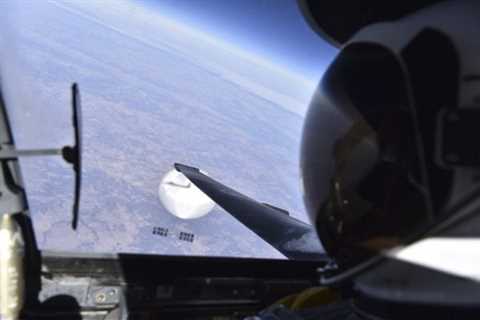 After Leak, Pentagon Releases U-2 Pilot Selfie Photo With China Spy Balloon