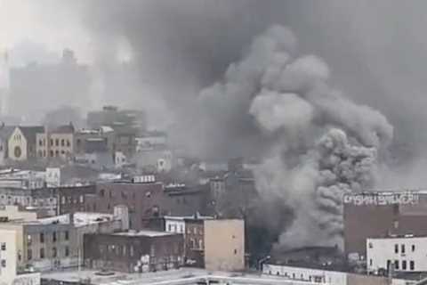 Massive Fire Erupts in Brooklyn Lumber Storage Warehouse, Injuring 5 Firefighters (VIDEO)