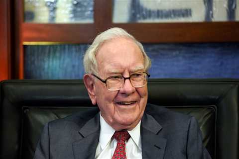 Warren Buffett hits back at critics of buybacks in his annual letter to investors – •