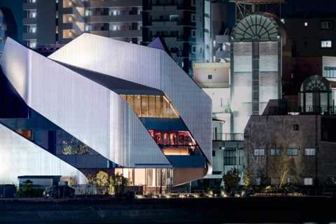 Clouds AO wraps Japanese cultural hub in sweeping metal panels