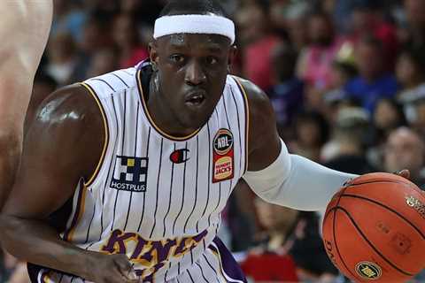 Sydney Kings stage NBL Championship sequence with victory over New Zealand Breakers