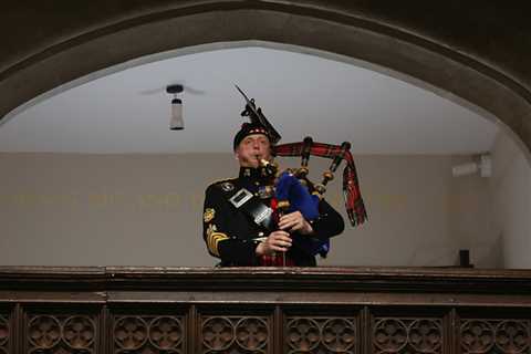 The Piper Who Played Each Morning For The Queen Had A Symbolic Role At Her Funeral