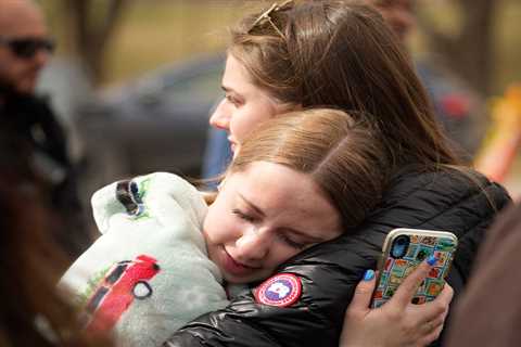 Mientras Colorado se recupera de otro tiroteo en una escuela, estudio muestra que uno de cada 4..