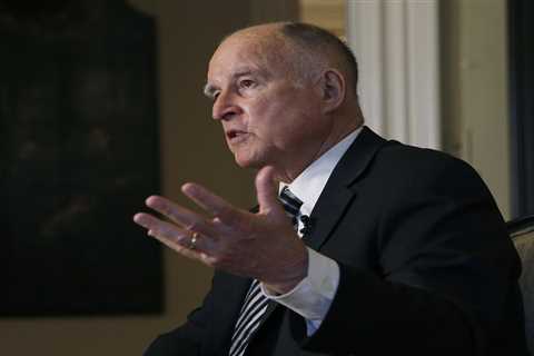 Jerry Brown Is Angry: Why Is America Barreling Into a Cold War With China?