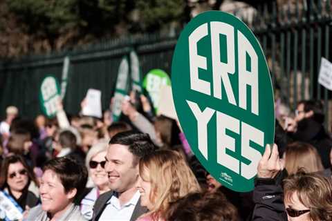 Despite setbacks, resolution calling for Congress to ratify the ERA clears Michigan House ⋆