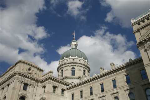 Indiana Senate supports bill requiring teachers to notify parents of student name and pronoun..