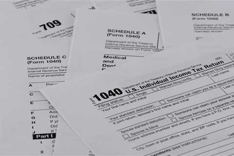 IRS slated to hire thousands of workers, boost audits of wealthy taxpayers ⋆