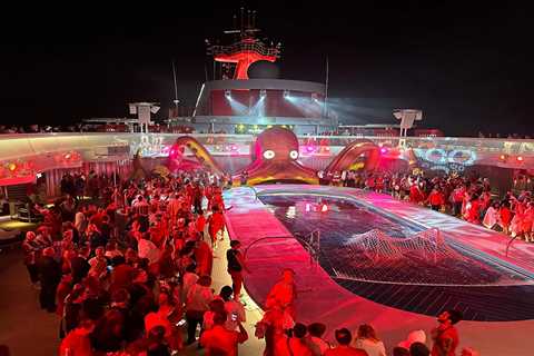 Virgin Voyages’ entertainment is now the best on any cruise