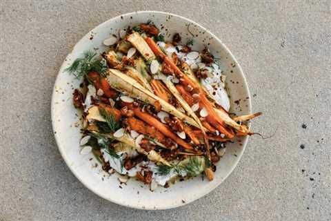 Roasted Carrots with Yogurt Sauce are Tangy, Spicy, & Candy