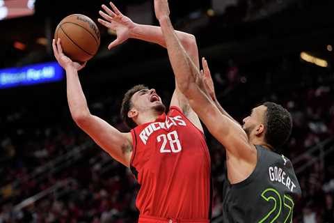 Houston Rockets misfire from deep in loss to Timberwolves