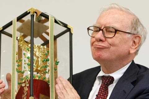 Warren Buffett's Japan bets have nearly tripled in value to north of $17 billion in under 3..