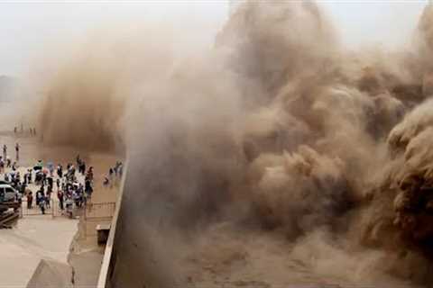 MONSTER Flash Floods & Landslides Caught On Camera