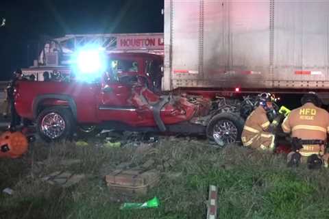 Houston firefighters save driver from being trapped under 18-wheeler after slamming into the big..