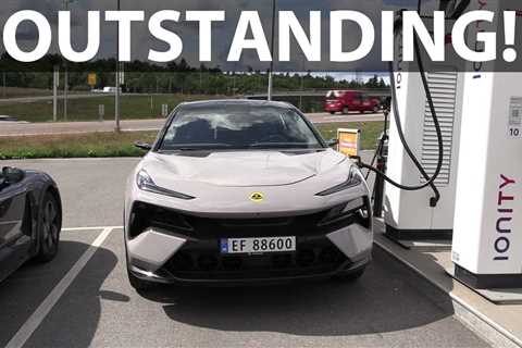 Lotus Eletre charging test at 350 kW Ionity