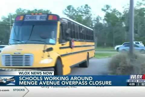 Pass Christian schools work around Menge Ave. overpass closure