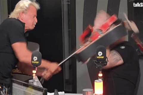 talkSPORT interview ends in chaos as Jeff Jarrett smashes guitar over guest’s head – and jokes Jack ..