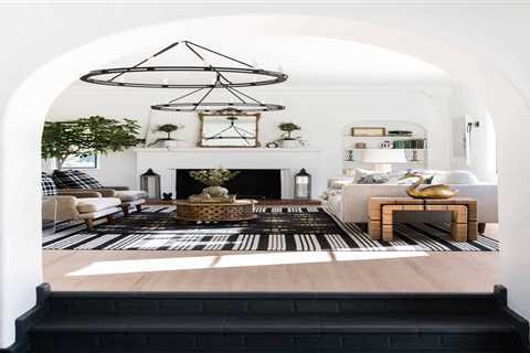 The Artwork of Styling Black and White Dwelling Decor