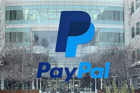 Paypal outperforms on revenue and net income, but lower-than-expected Q2 operating margin sends..