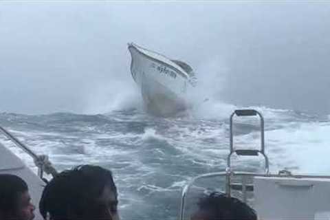 Passengers scream as speedboats bounce over huge waves