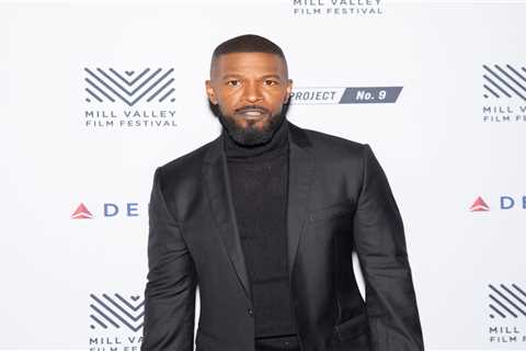 Jamie Foxx Slams “Fake Friends” In Instagram Post