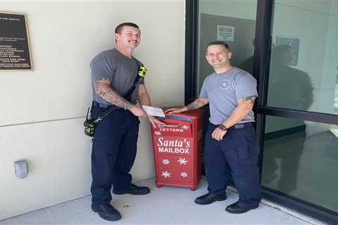 Sending letters to Santa Claus in Southwest Florida